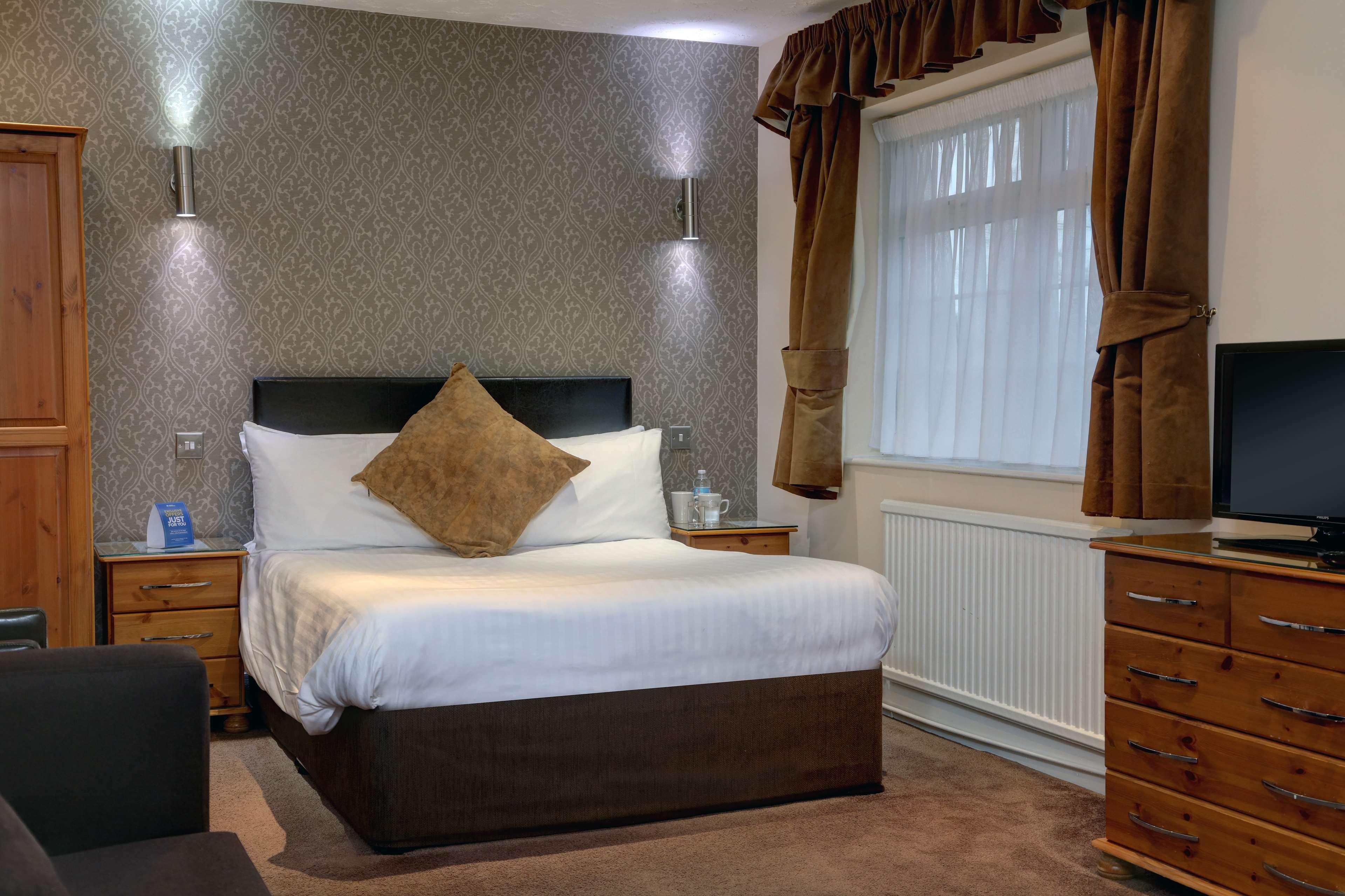 Best Western Bolholt Country Park Hotel Bury  Exterior photo
